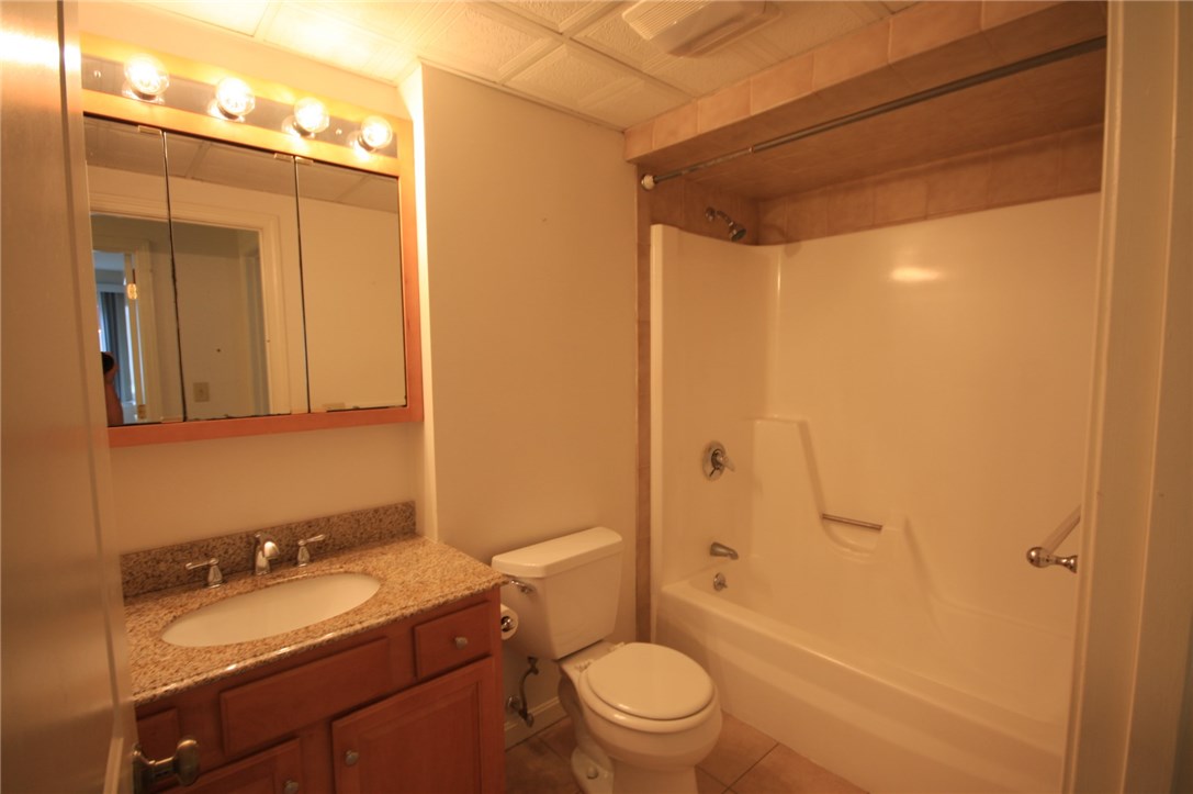 400 New River Road, Unit 101 Lincoln, RI 02838 - Photo 12 of 16