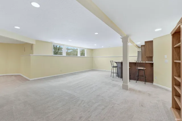 $500,000 | 2002 Stone Fountain Chase, Fort Wayne, IN 46804