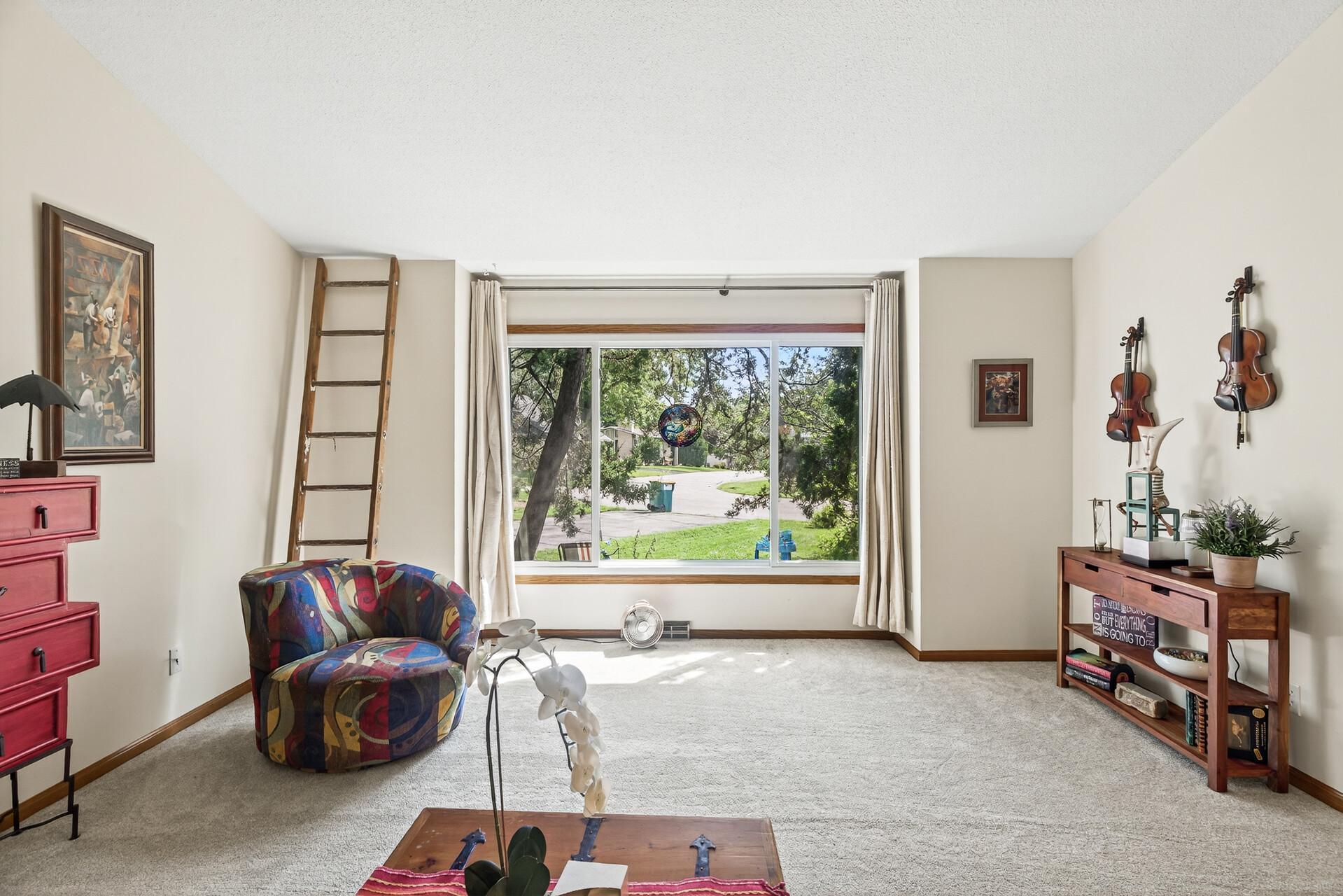 110102 Arboretum Way Chaska, MN 55318 - Photo 4 of 33