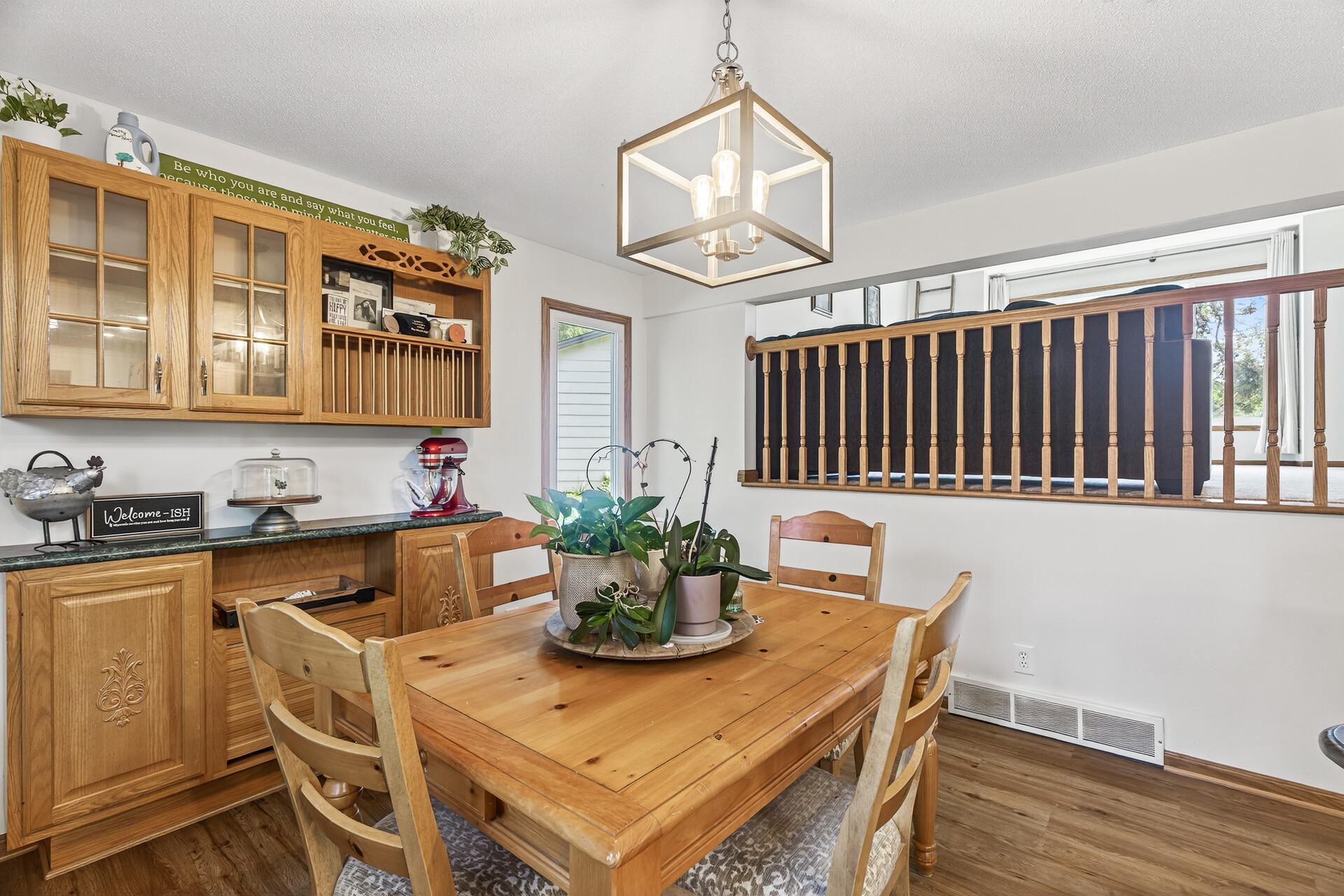 110102 Arboretum Way Chaska, MN 55318 - Photo 9 of 33