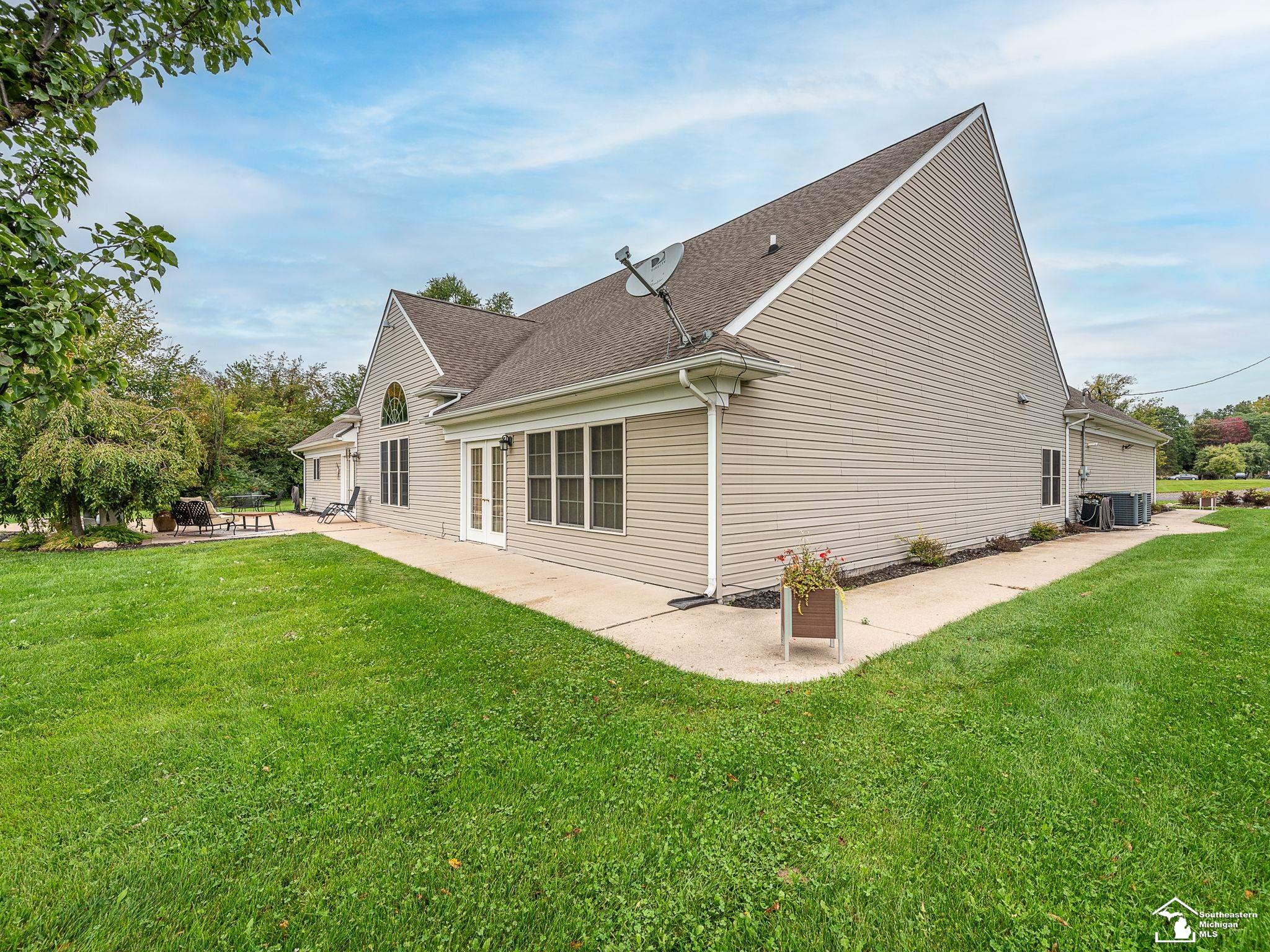 5267 Stadler Road Monroe, MI 48162 - Photo 39 of 47