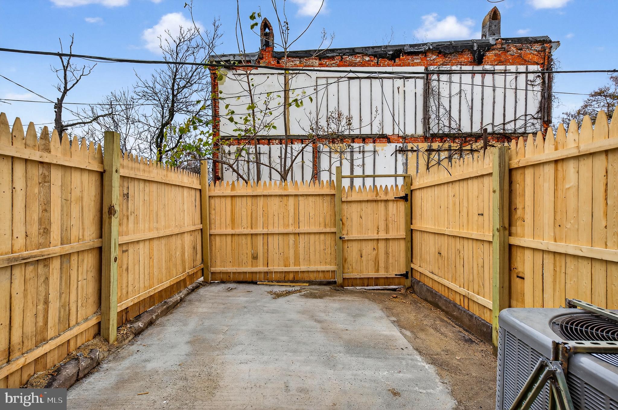328 South Payson Street Baltimore, MD 21223 - Photo 27 of 27 a view of a garage