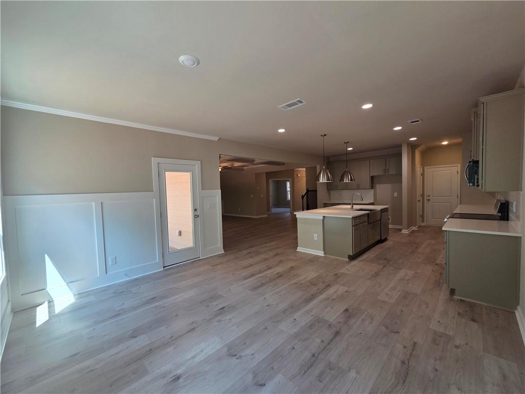 293 Meadows Drive Bethlehem, GA 30620 - Photo 18 of 34 a view of kitchen with wooden floor
