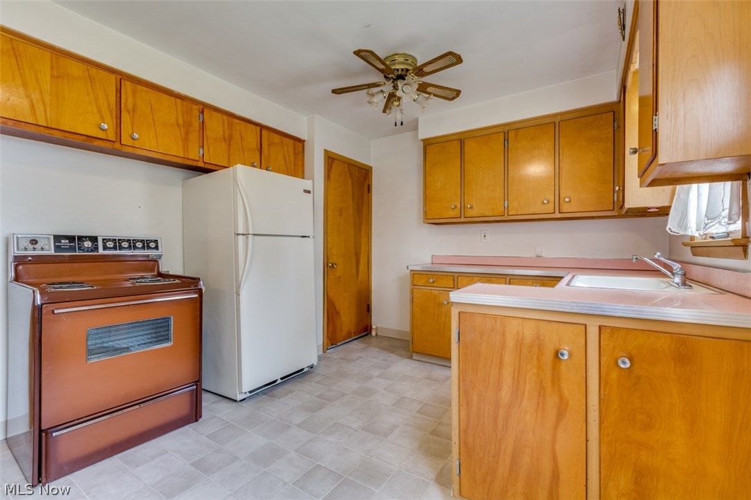 22601 Chardon Road Euclid, OH 44117 - Photo 5 of 21 Gallery Image 5