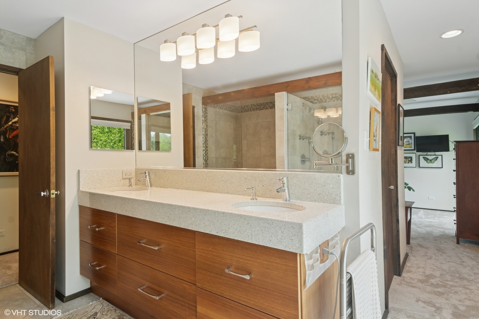 284 Oxford Road North Barrington, IL 60010 - Photo 22 of 48 a bathroom with a sink double vanity and a mirror