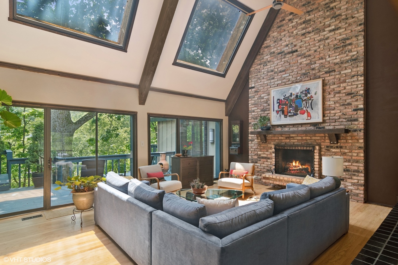 284 Oxford Road North Barrington, IL 60010 - Photo 7 of 48 a living room with furniture and a fireplace