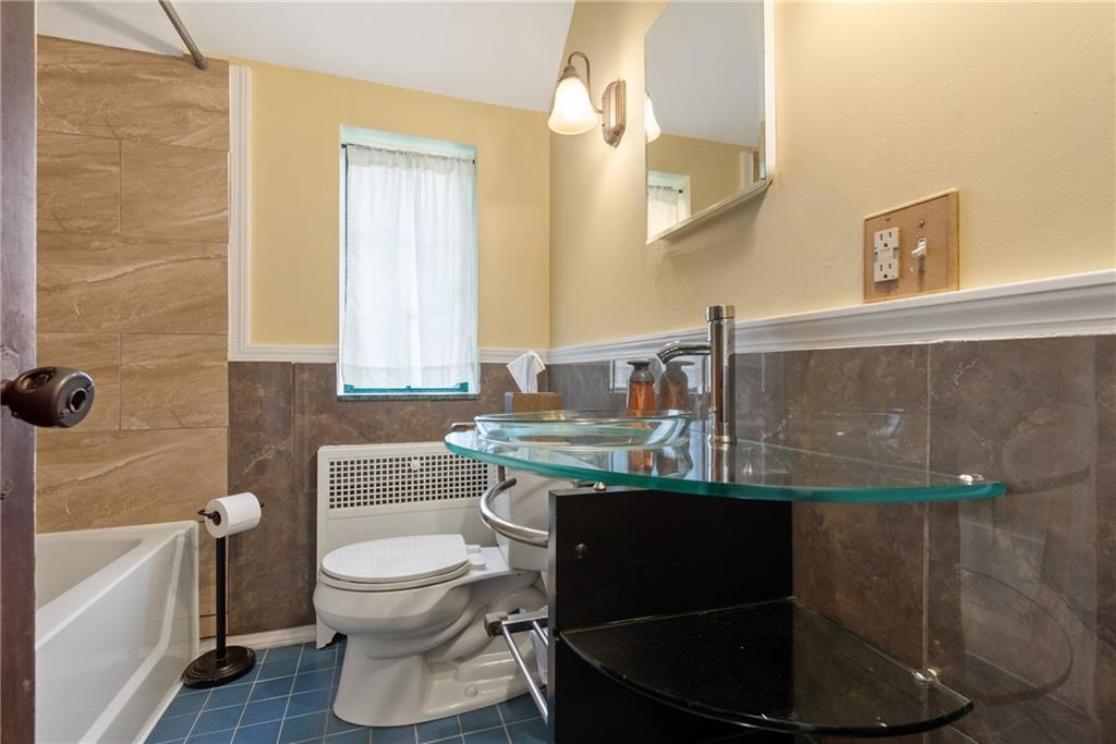 257 Cascade Road Pittsburgh, PA 15221 - Photo 15 of 25 Gallery Image 15