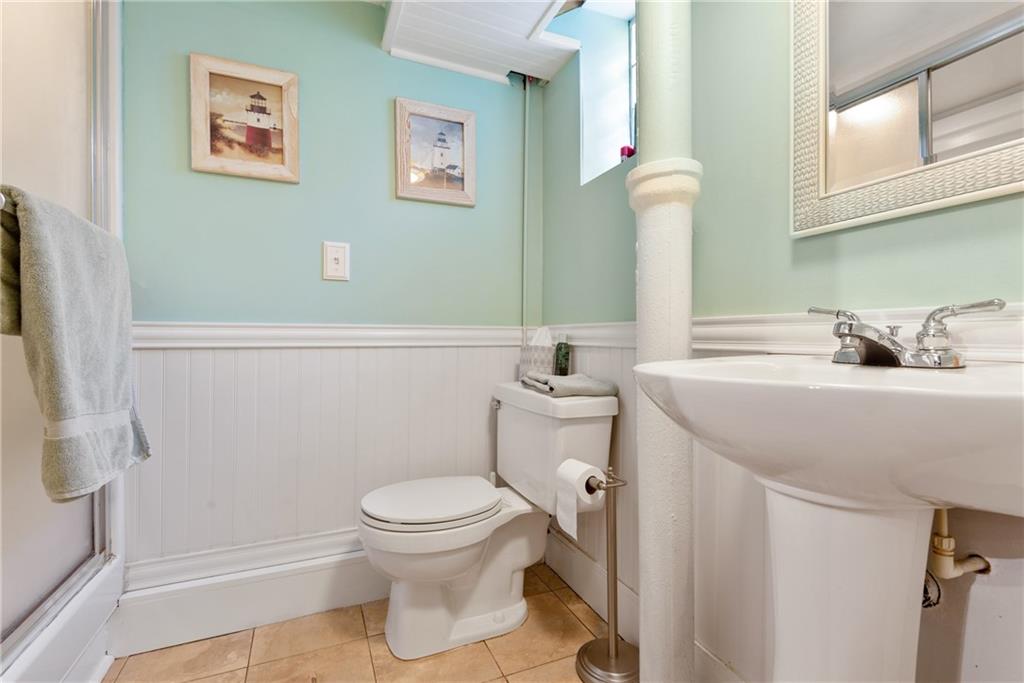 257 Cascade Road Pittsburgh, PA 15221 - Photo 17 of 25 Gallery Image 17
