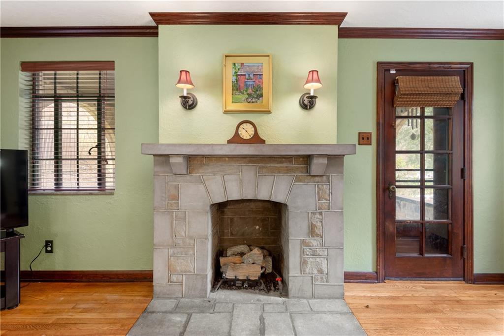 257 Cascade Road Pittsburgh, PA 15221 - Photo 10 of 25 Gallery Image 10