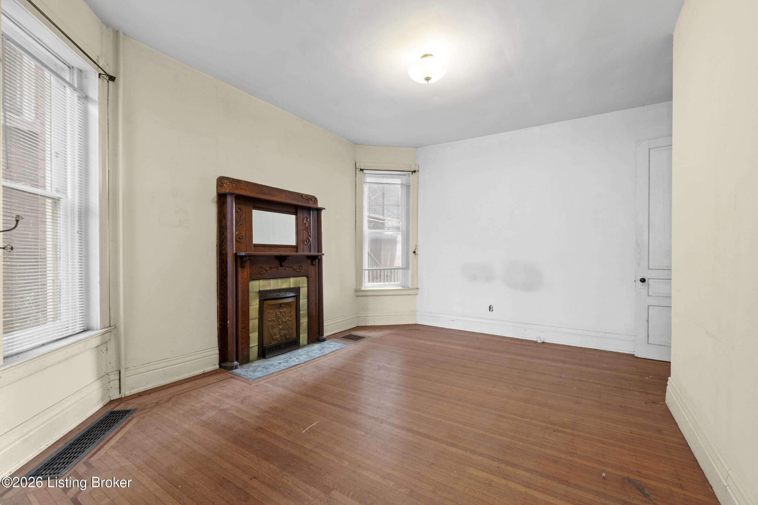 920 Cherokee Road Louisville, KY 40204 - Photo 15 of 62 First Floor Unit
