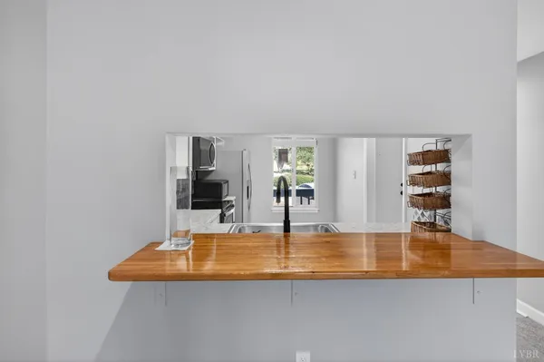 $204,900 | 3224 Spinnaker Point, Forest, VA 24551