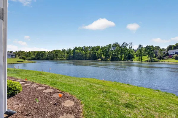 $204,900 | 3224 Spinnaker Point, Forest, VA 24551