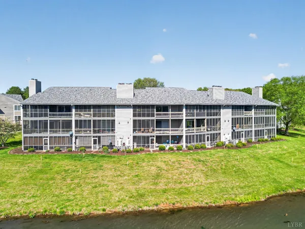 $204,900 | 3224 Spinnaker Point, Forest, VA 24551