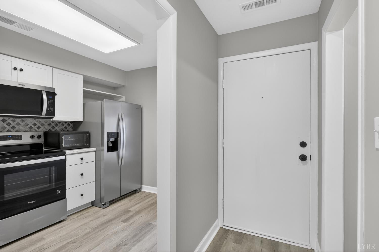 3224 Spinnaker Point Forest, VA 24551 - Photo 7 of 41