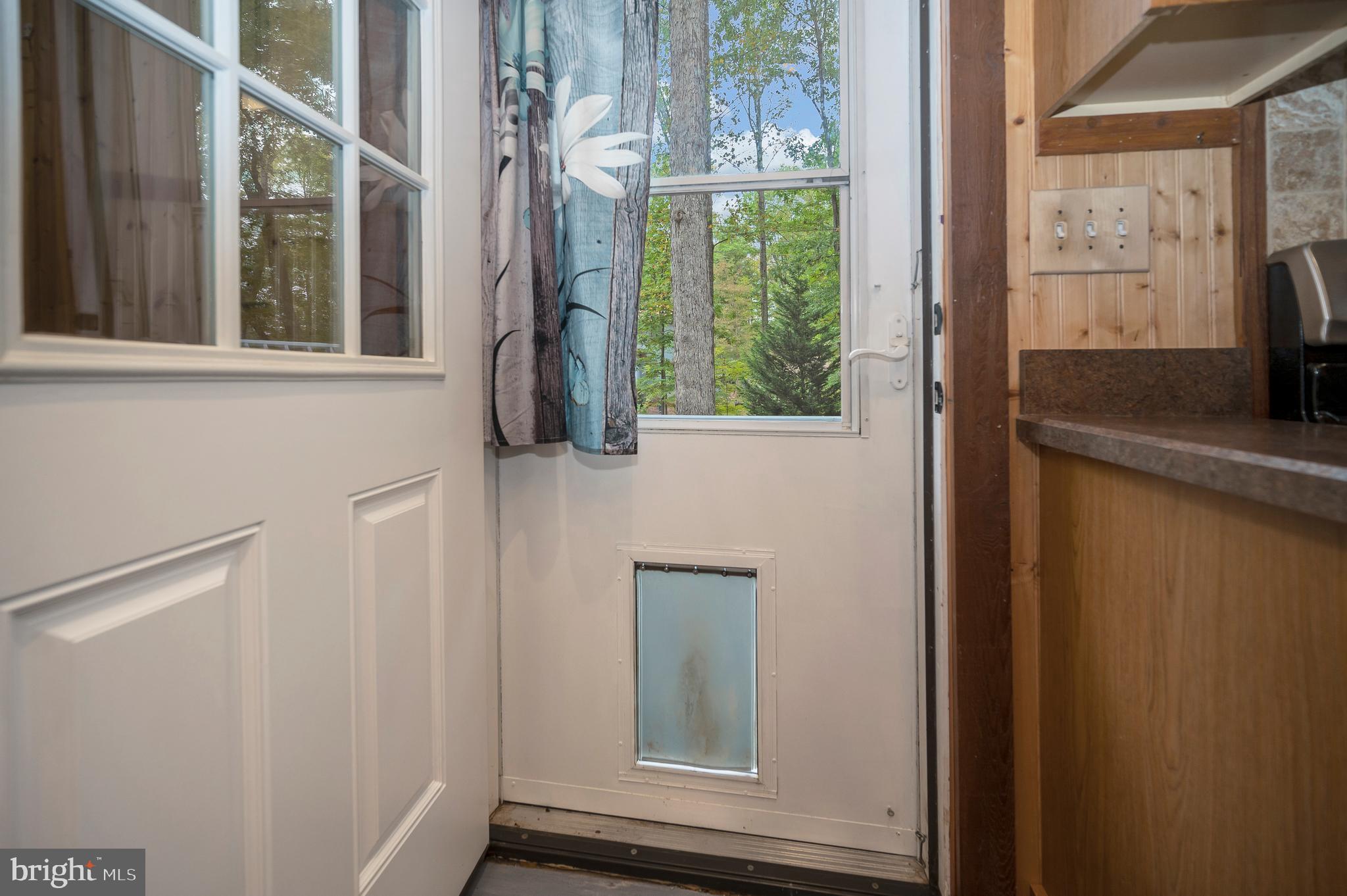 4239 Lakeview Parkway Locust Grove, VA 22508 - Photo 34 of 65 Pet Friendly Home