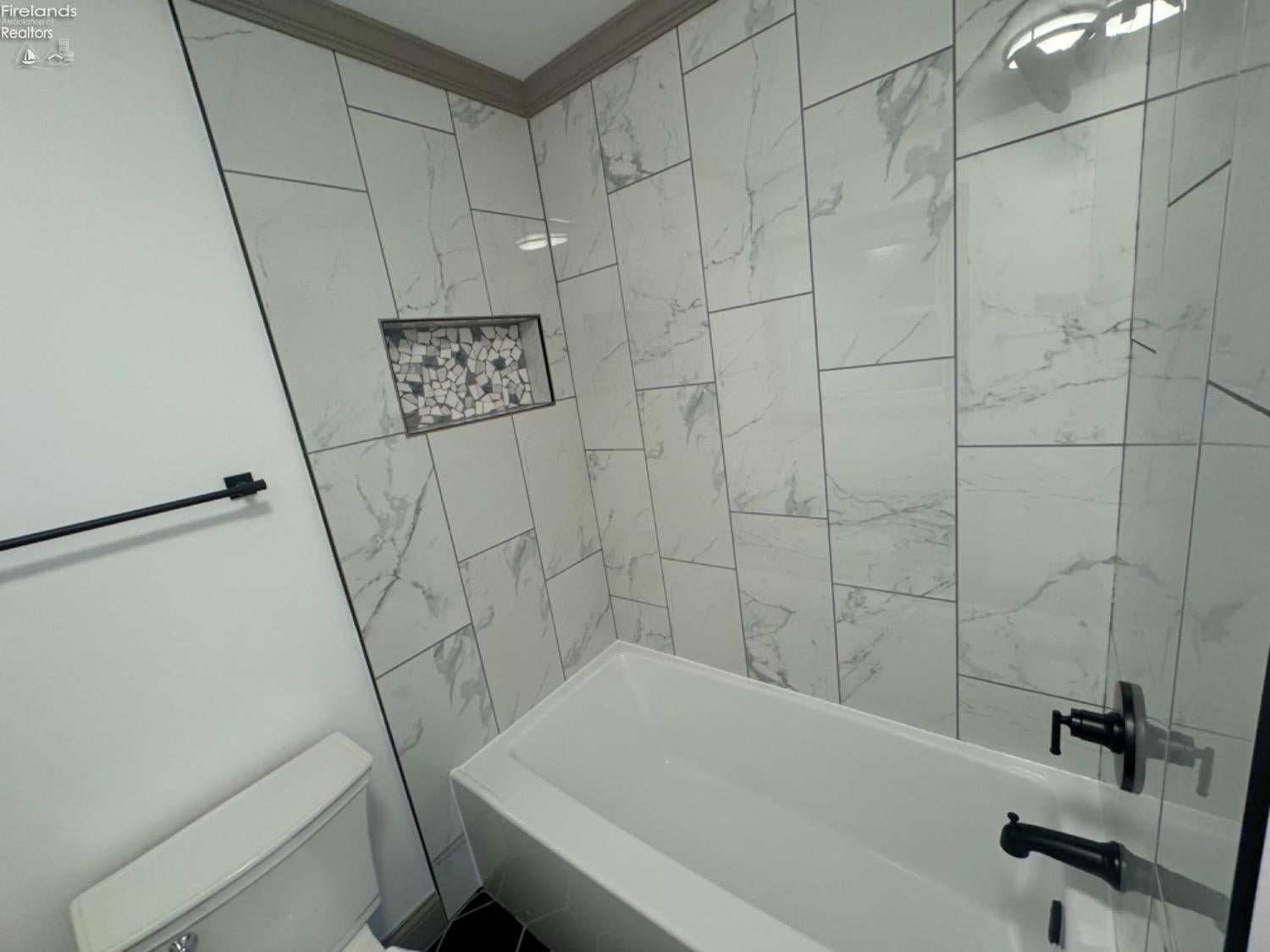 3206 Milan Road Sandusky, OH 44870 - Photo 20 of 36 Gallery Image 20