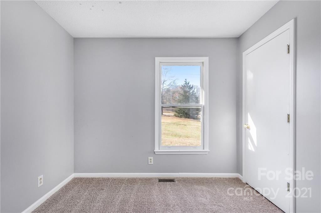 2124 State Rd S-29-39 Lancaster, SC 29720 - Photo 17 of 21