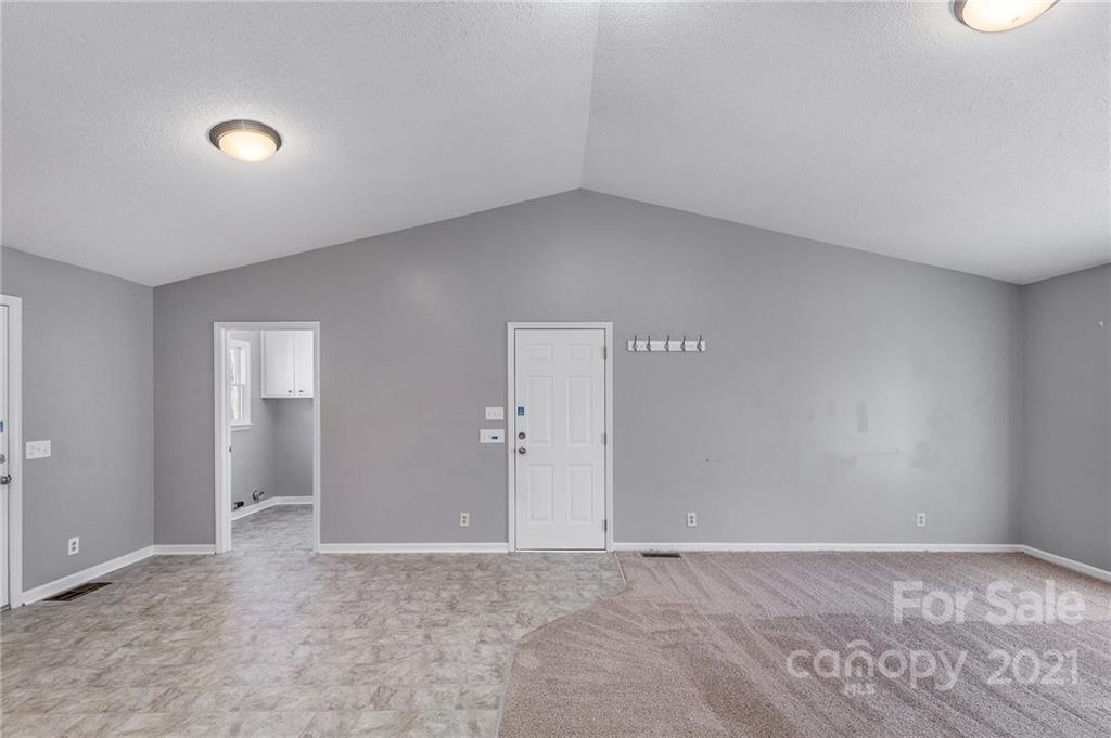 2124 State Rd S-29-39 Lancaster, SC 29720 - Photo 5 of 21