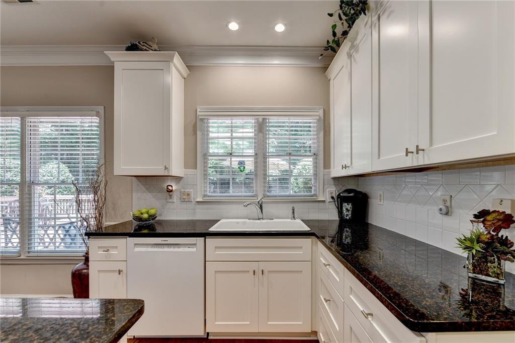 3365 Parsons Run Suwanee, GA 30024 - Photo 11 of 41