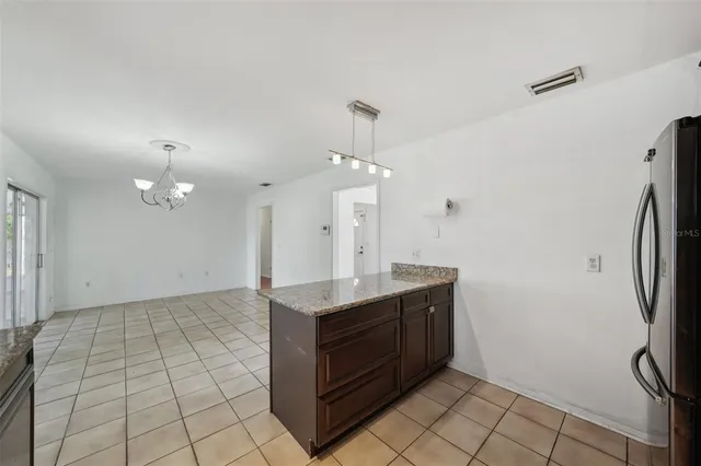 $2,000 | 503 Holt Circle, Winter Haven, FL 33880