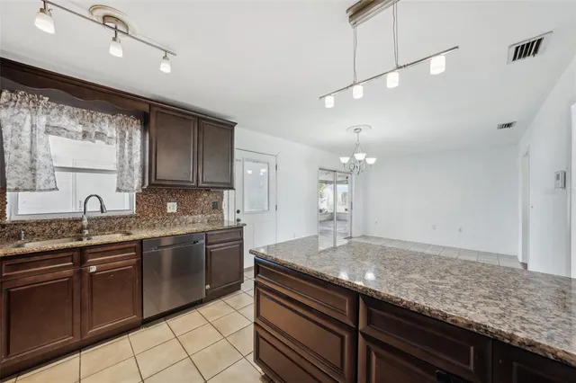 $2,000 | 503 Holt Circle, Winter Haven, FL 33880