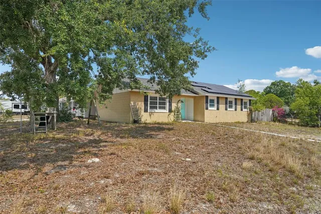 $2,000 | 503 Holt Circle, Winter Haven, FL 33880