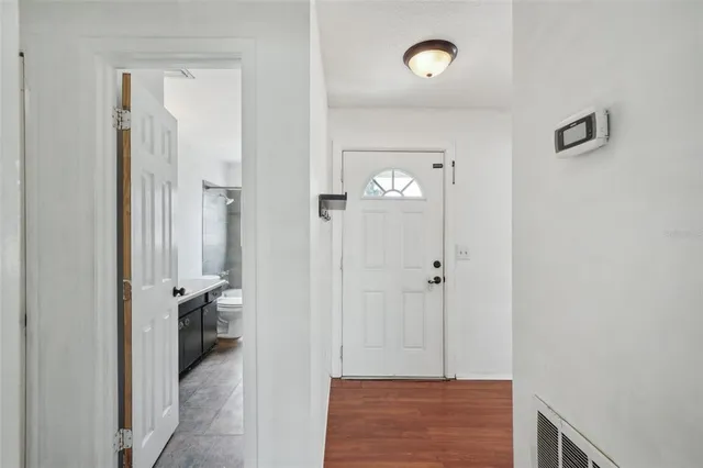 $2,000 | 503 Holt Circle, Winter Haven, FL 33880