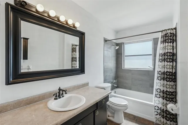 $2,000 | 503 Holt Circle, Winter Haven, FL 33880