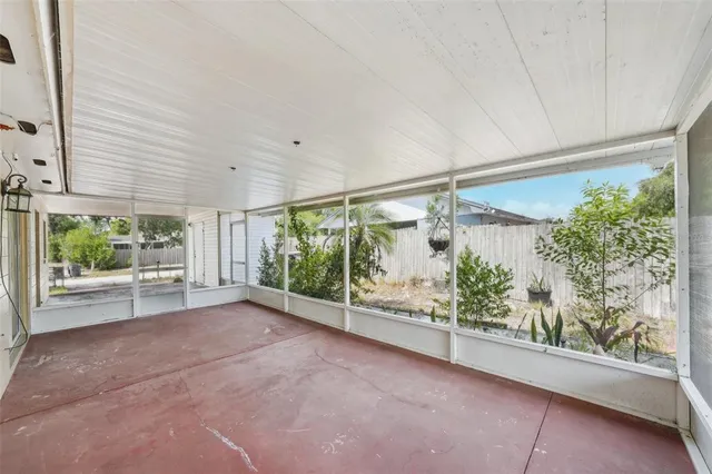 $2,000 | 503 Holt Circle, Winter Haven, FL 33880