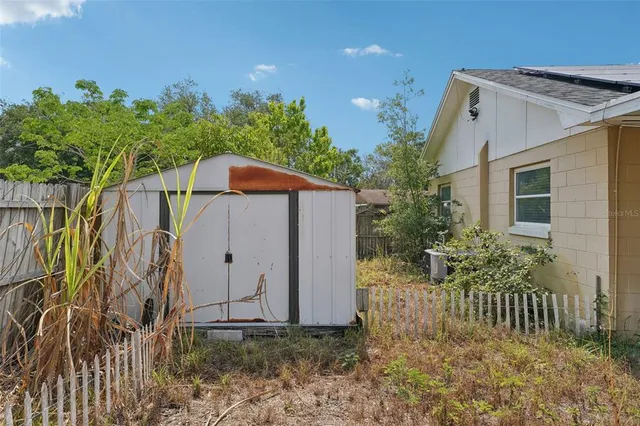 $2,000 | 503 Holt Circle, Winter Haven, FL 33880