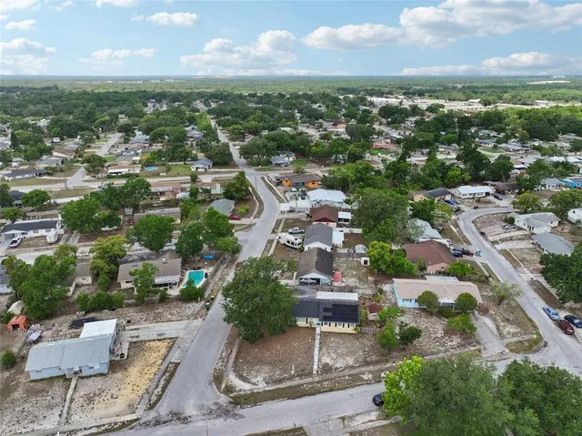 $2,000 | 503 Holt Circle, Winter Haven, FL 33880