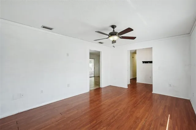 $2,000 | 503 Holt Circle, Winter Haven, FL 33880