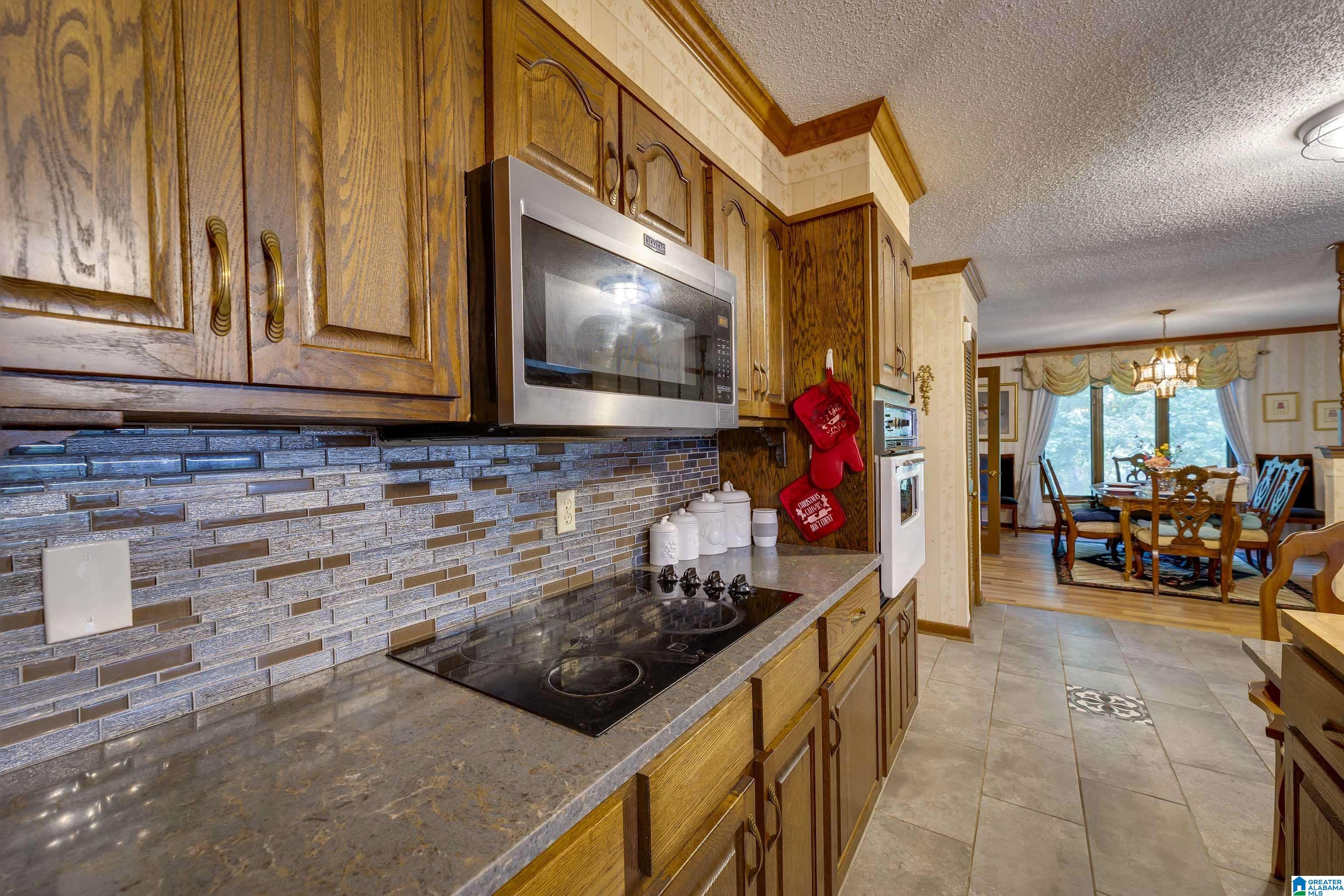 595 Kirby Road Oxford, AL 36203 - Photo 8 of 39