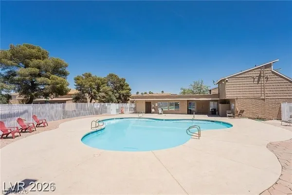 $1,100 | 5228 Garden Lane, Unit D, Las Vegas, NV 89119