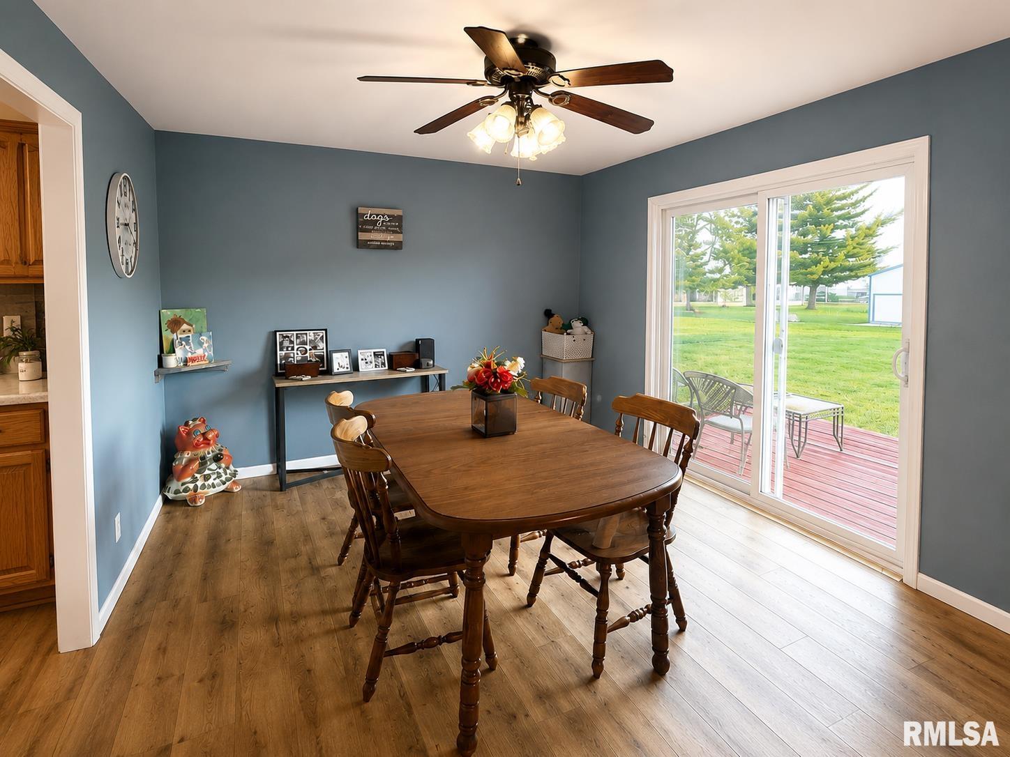 620 Jackson Street Warsaw, IL 62379 - Photo 3 of 13 Gallery Image 3