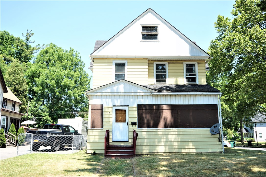 216 Ravine Avenue Rochester, NY 14613 - Photo 1 of 1