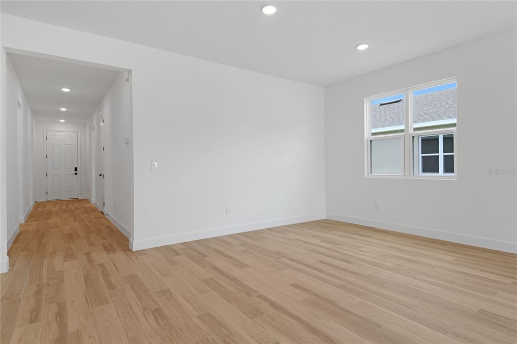 4060 Bannock Avenue Tavares, FL 32778 - Photo 5 of 24