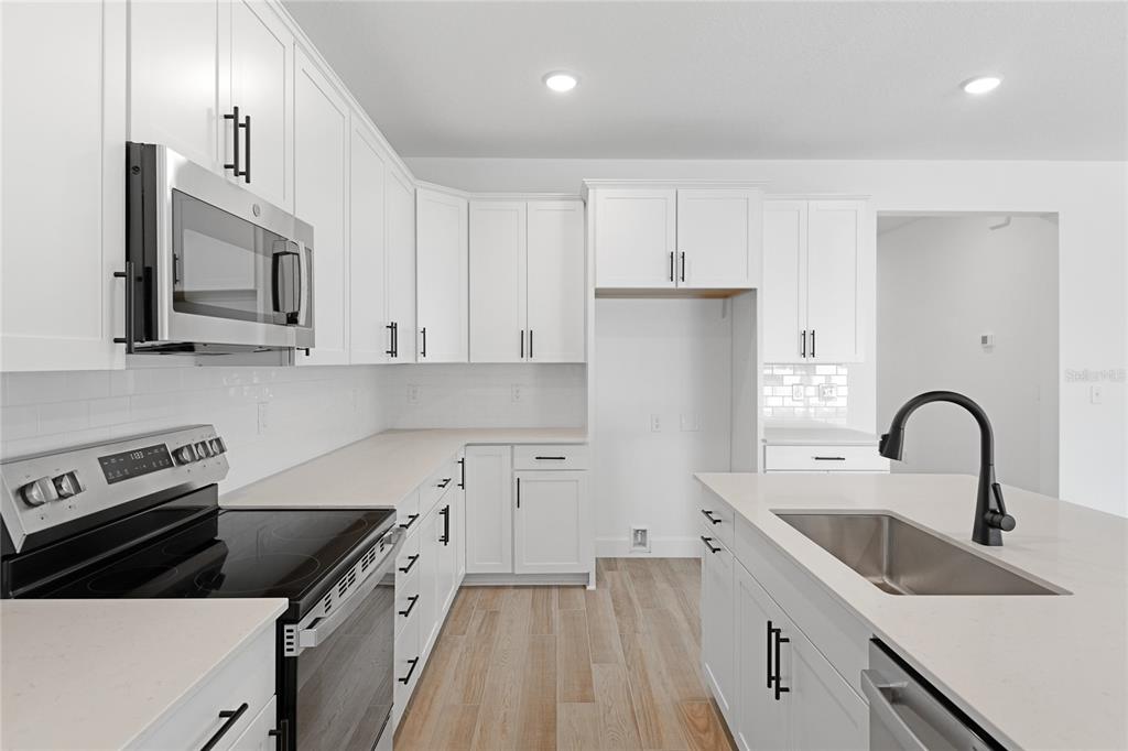 4060 Bannock Avenue Tavares, FL 32778 - Photo 8 of 24