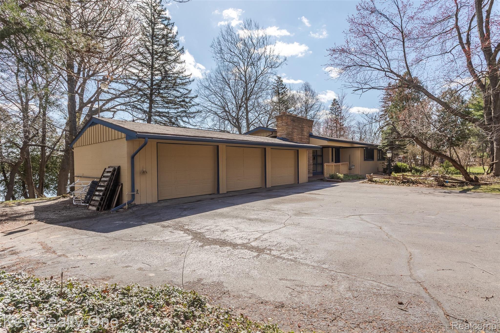 9720 Sashabaw Road Clarkston, MI 48348 - Photo 31 of 40 Sashabaw-44.jpg