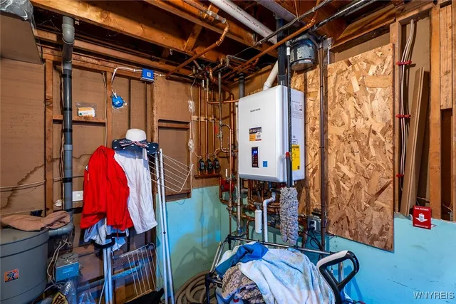 $319,900 | 11152 Porterville Road, Marilla, NY 14052