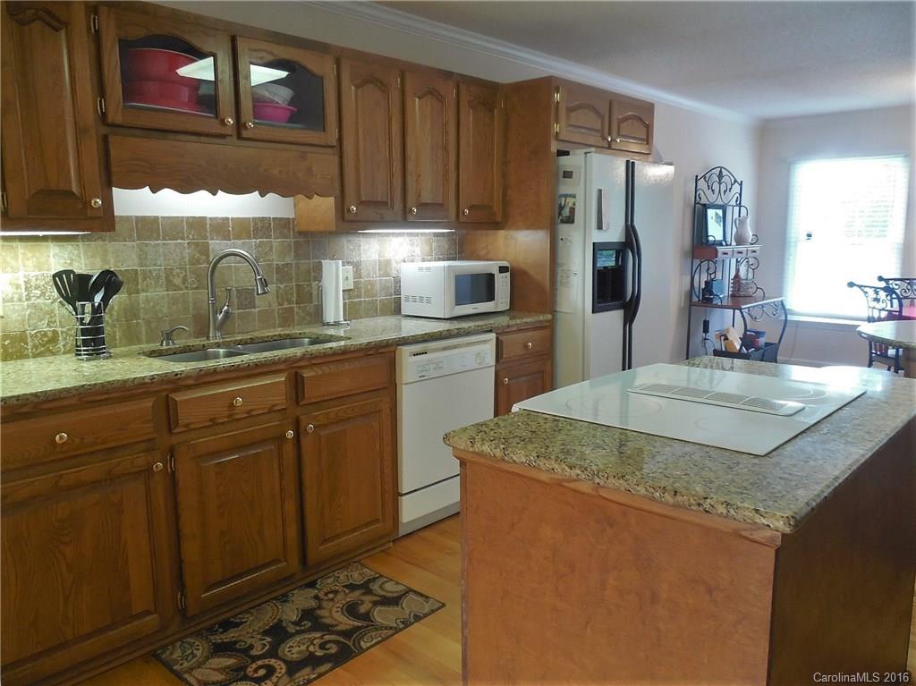 1335 Riverside Drive Lexington, NC 27292 - Photo 7 of 24 Gallery Image 7