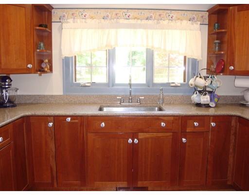 24 Palmer Road Plympton, MA 02367 - Photo 6 of 42 Gallery Image 6