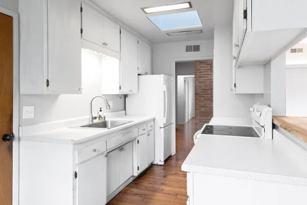 $1,395,000 | 5140 San Lorenzo Drive, Santa Barbara, CA 93111