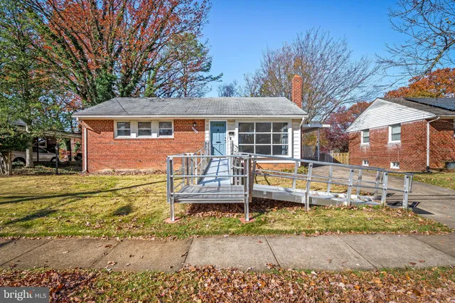 $424,900 | 8416 Ravenswood Road, Hyattsville, MD 20784