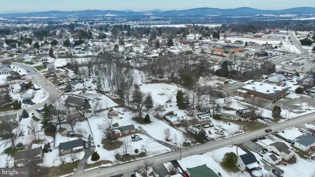 $155,000 | 2500 Oakland Road, Dover, PA 17315