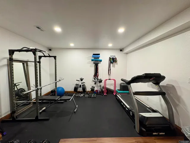 $615,000 | 981 Meadowlark Drive, Douglas, WY 82633