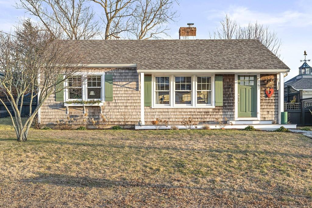 57 Moorland Road Scituate, MA 02066 - Photo 1 of 31 Gallery Image 1