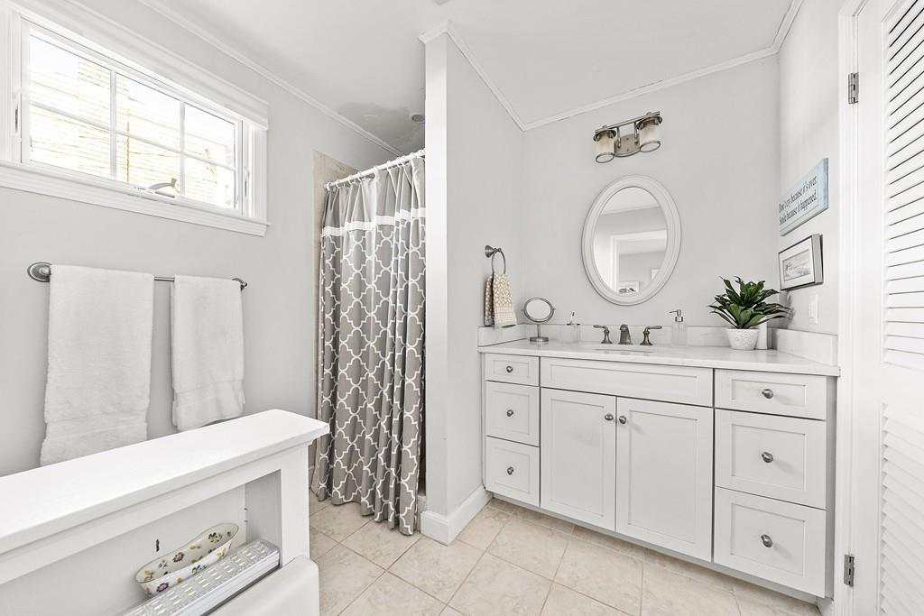 57 Moorland Road Scituate, MA 02066 - Photo 14 of 31 Gallery Image 14