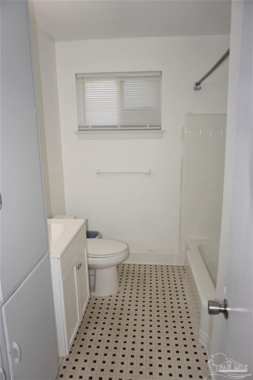709 Beauvais Road Pensacola, FL 32505 - Photo 12 of 16 Gallery Image 12