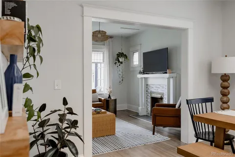 $759,900 | 863 South Pearl Street, Denver, CO 80209